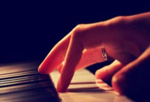 发誓要通过篮球改变命运的艾弗森,却差点因为一起斗殴案锒铛入狱!.